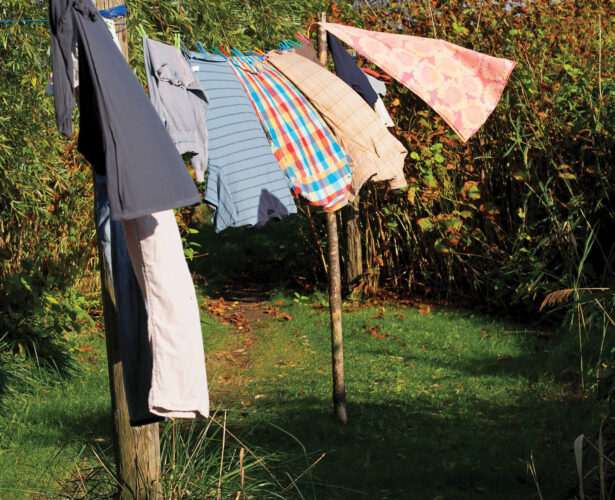 How to String a Clothesline Grit